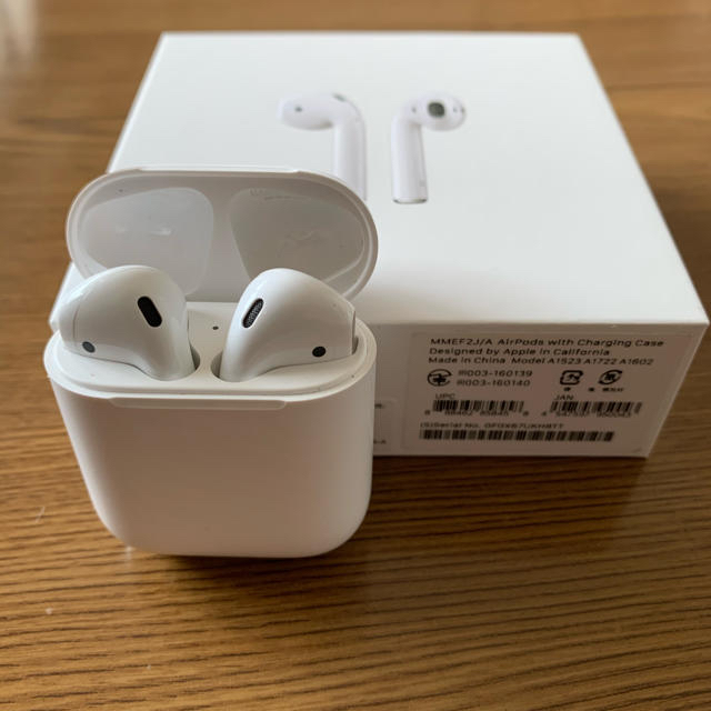 AirPods