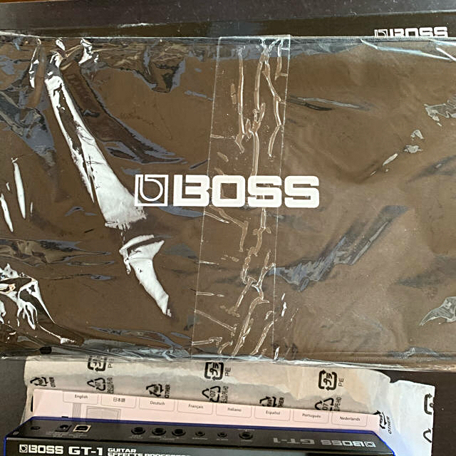 BOSS GT-1 ギターエフェクター ケース付き BOSS GT-1 ギターエフェクター ケース付き