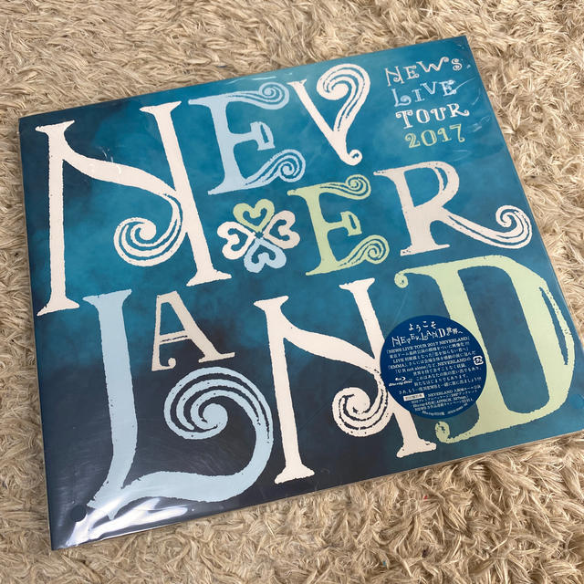 NEWS　LIVE　TOUR　2017　NEVERLAND（初回盤） Blu-r