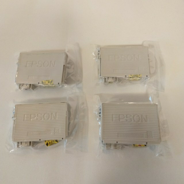 EPSON(エプソン)のEPSON 純正　インク　IC4CL6165 スマホ/家電/カメラのPC/タブレット(PC周辺機器)の商品写真