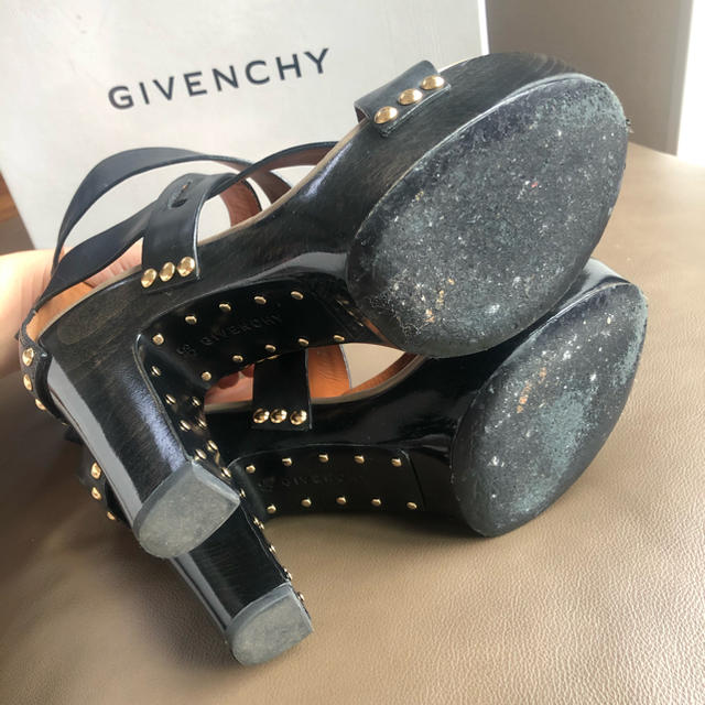 GIVENCHY/スタッズサンダル/美品◎