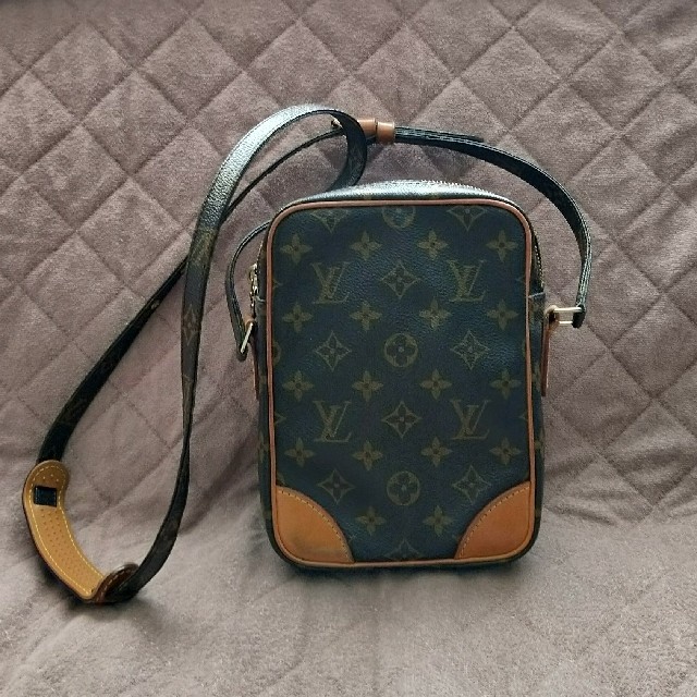 ●ルイヴィトン●LOUIS VUITTON　アマゾン　斜めがけ♡