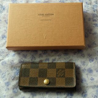 ルイヴィトン(LOUIS VUITTON)のルイヴィトン　ダミエキーケース(キーケース)