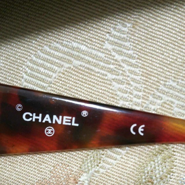 CHANEL(シャネル)のシャネル  サングラス  ノベルティー レディースのファッション小物(サングラス/メガネ)の商品写真