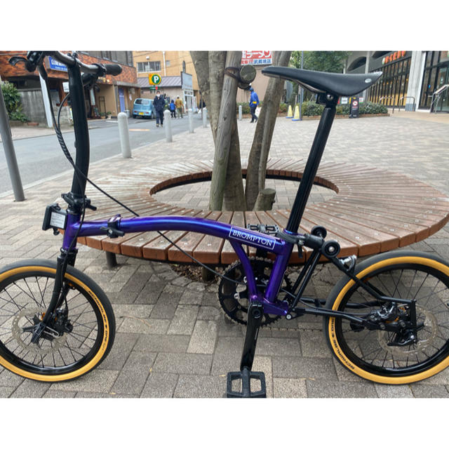 BROMPTON(ブロンプトン)のブロンプトン 2019パープルメタリック　フルカスタムディスクブレーキ40万美品 スポーツ/アウトドアの自転車(自転車本体)の商品写真