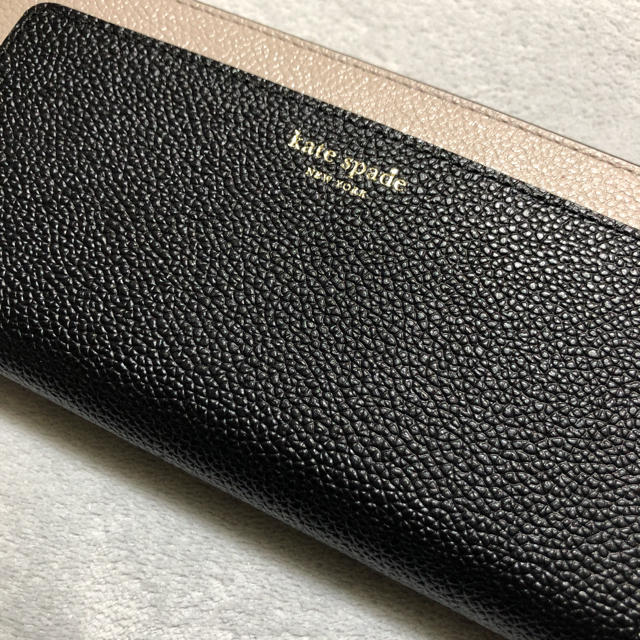 kate spade new york(ケイトスペードニューヨーク)の新品　kate spade ケイトスペード 長財布 レディースのファッション小物(財布)の商品写真