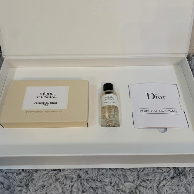 Christian Dior(クリスチャンディオール)のクリスチャン ディオール ラグジュアリーセット コスメ/美容の香水(香水(女性用))の商品写真