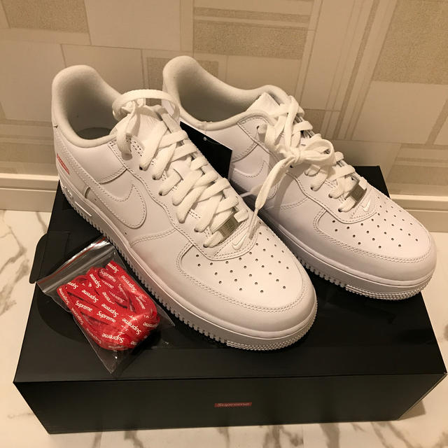 Supreme(シュプリーム)のSupreme / Nike Air Force 1 Low メンズの靴/シューズ(スニーカー)の商品写真