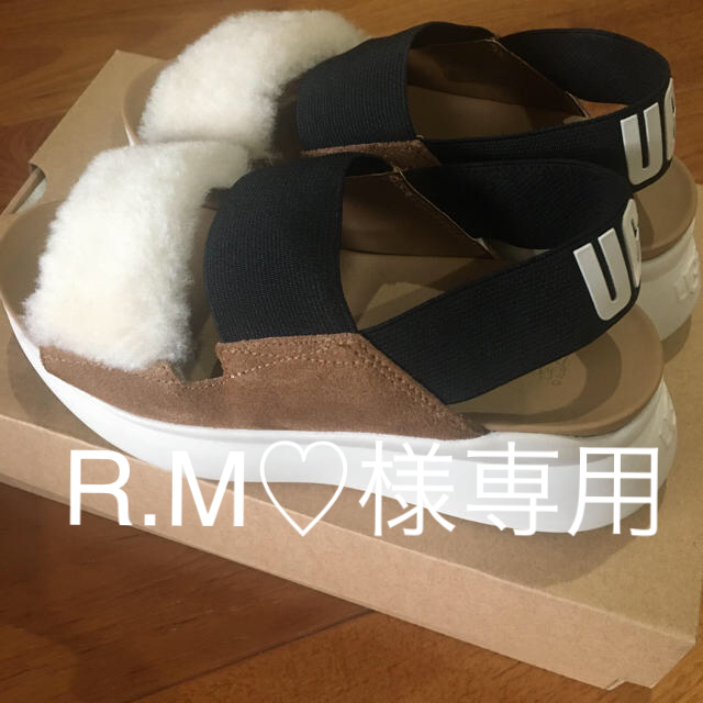 UGG  アグ サンダル スウェード