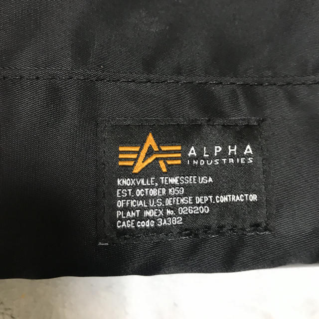 ALPHA INDUSTRIES(アルファインダストリーズ)のアルファ　インダストリーズ　サコッシュ レディースのバッグ(リュック/バックパック)の商品写真