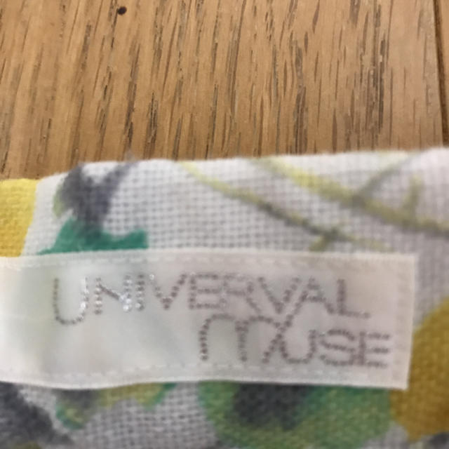 UNIVERVAL MUSE(ユニバーバルミューズ)のユニバーバルミューズ　花柄スカート レディースのスカート(ひざ丈スカート)の商品写真