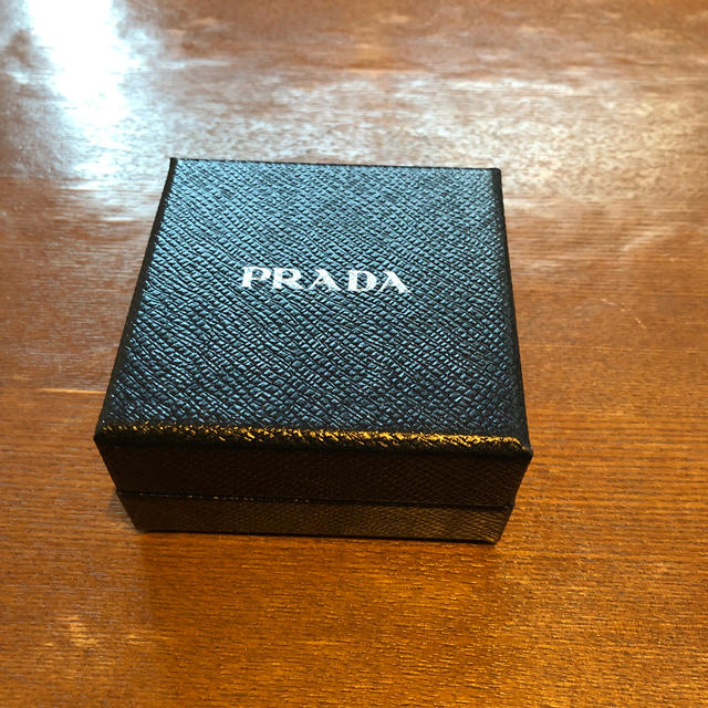 PRADA(プラダ)のプラダ　空箱 レディースのバッグ(ショップ袋)の商品写真