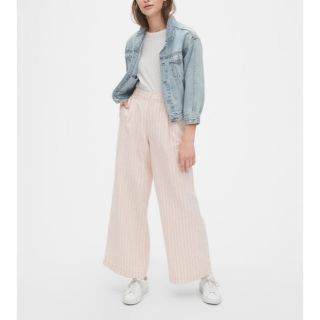 ギャップ(GAP)の新品✨定価7900円　ギャップ　ピンク×ホワイト　麻綿パンツ　大幅お値下げ‼️(カジュアルパンツ)