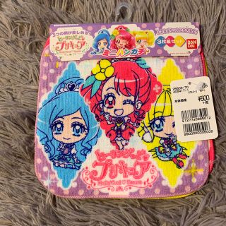 バンダイ(BANDAI)のヒーリングっとプリキュア15✖️15の3枚組のハンカチ/学校や保育園幼稚園にも(ハンカチ)