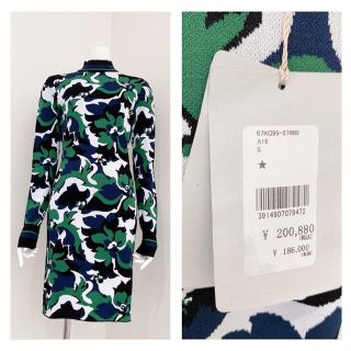 エミリオプッチ(EMILIO PUCCI)のemiliopucci 新品未使用　カモフラプッチ柄　ワンピース(ひざ丈ワンピース)