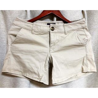 アメリカンイーグル(American Eagle)のAmericanEagleライトベージュ ストレッチ ショートパンツ(ショートパンツ)