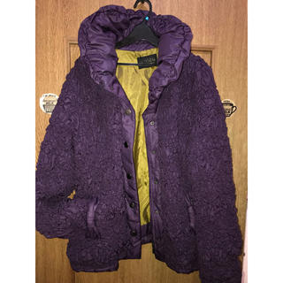 大きいサイズ 42紫色刺繍コート 上着美品(ピーコート)