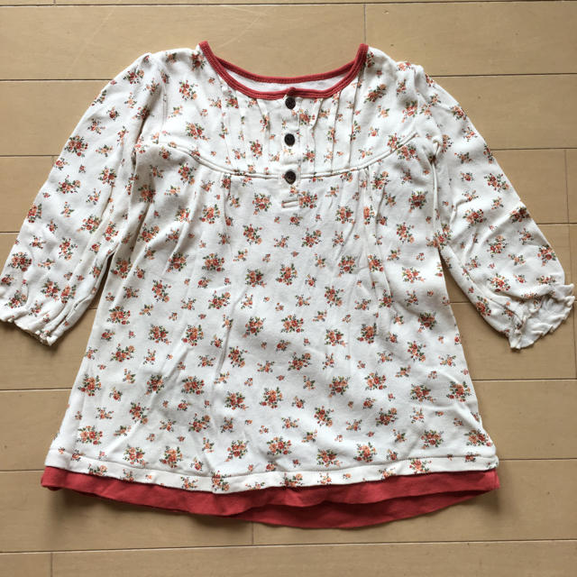 ベルメゾン(ベルメゾン)のベルメゾン ボディ付き　花柄ワンピース キッズ/ベビー/マタニティのキッズ服女の子用(90cm~)(ワンピース)の商品写真