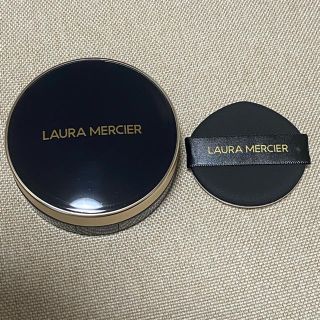 ローラメルシエ(laura mercier)の期間限定価格　試し塗りのみ　パフ未使用　ローラメルシエ  クッション　1W1(ファンデーション)