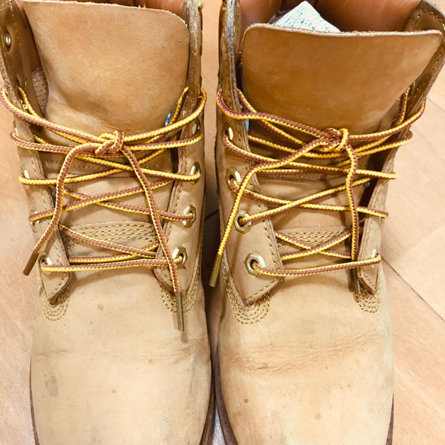 Timberland(ティンバーランド)の値下げ💡ティンバーランド　レディース　ゴールド糸 レディースの靴/シューズ(スニーカー)の商品写真