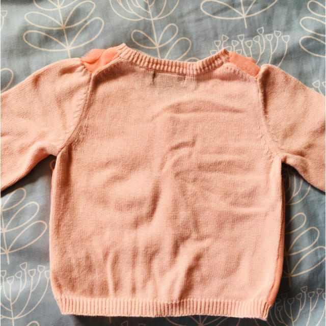 babyGAP(ベビーギャップ)の女児ピンクカーディガン90 キッズ/ベビー/マタニティのキッズ服女の子用(90cm~)(カーディガン)の商品写真