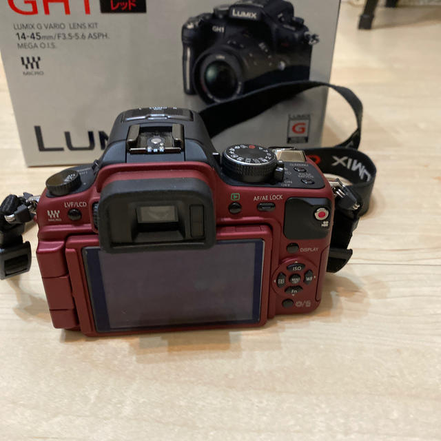Panasonic(パナソニック)のLUMIX DMC-GH1A デジタルカメラ　レンズ付 スマホ/家電/カメラのカメラ(デジタル一眼)の商品写真