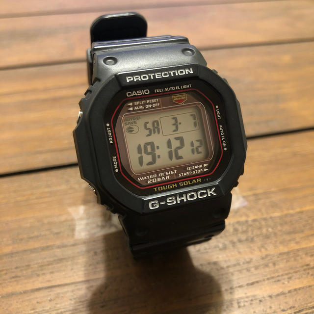 G-SHOCK(ジーショック)の【定番】CASIO  G-SHOCK 2597 G-5600 タフソーラー 美品 メンズの時計(腕時計(デジタル))の商品写真