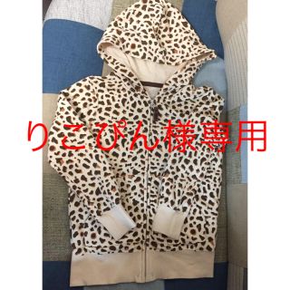 ユニクロ(UNIQLO)の★りこぴん様専用★UNIQLO(ユニクロ) パーカー 120㎝ 女の子(ジャケット/上着)