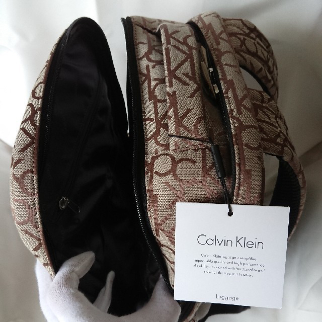 Calvin Klein(カルバンクライン)のカルバン・クライン リュック 新品 海外限定モデル 日本未発売品 メンズのバッグ(バッグパック/リュック)の商品写真
