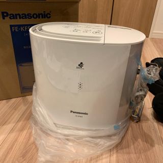 パナソニック(Panasonic)のFE-KFS03-W(加湿器/除湿機)