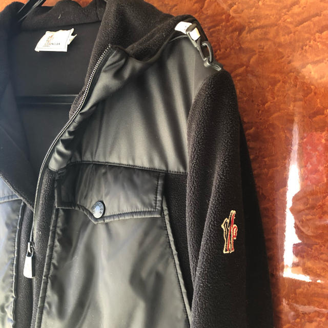 MONCLER(モンクレール)のモンクレールパーカー・レア品 メンズのトップス(パーカー)の商品写真