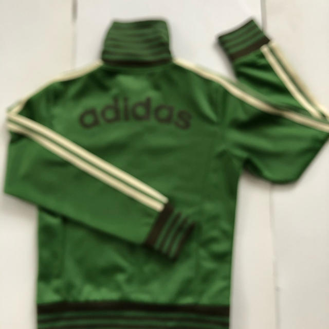 adidas(アディダス)のadidas アディダス ジャージ ジャケット XS ポリエステル 黄緑 レディースのジャケット/アウター(その他)の商品写真