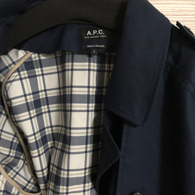 a.p.c トレンチコート