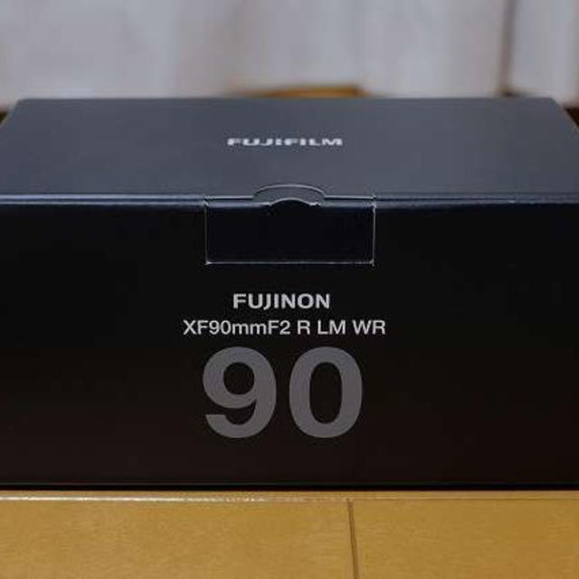 新品　未使用　fujifilm xf90mm f2  新品プロテクタ付き