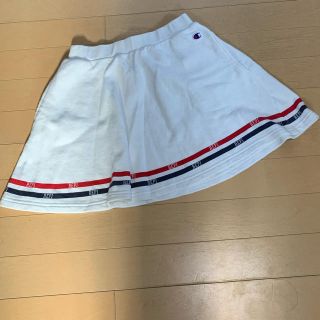 チャンピオン(Champion)のchampion スカート　160センチ　ホワイト(スカート)