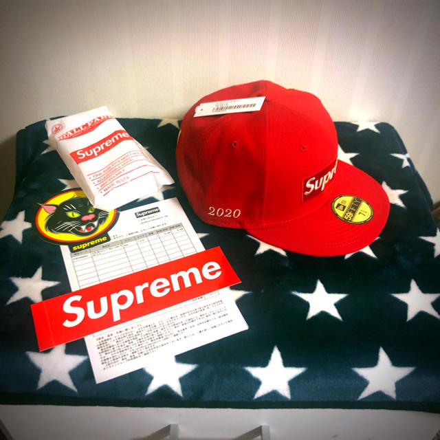 Supreme $1M Metallic BoxLogo NewEra Cap赤