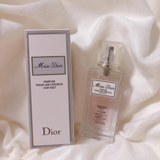 Dior(ディオール)のありちゃん様専用𑁍ミスディオール　ヘアミスト コスメ/美容のヘアケア/スタイリング(ヘアウォーター/ヘアミスト)の商品写真