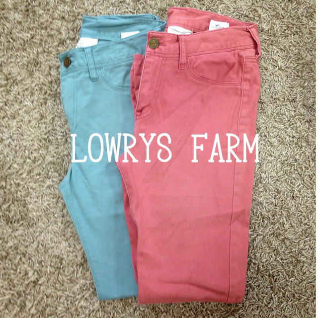 LOWRYS FARM(ローリーズファーム)のローリー  カラーレギパン レディースのパンツ(デニム/ジーンズ)の商品写真