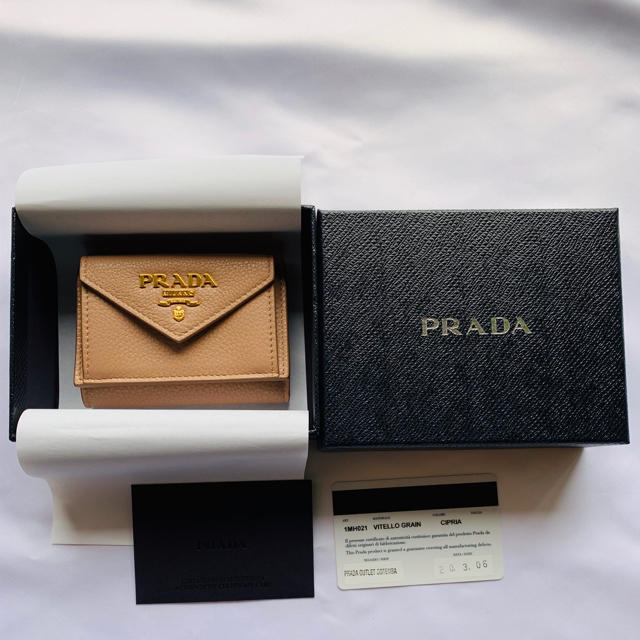 PRADA プラダ 三つ折り財布 ミニ財布 新品 - 財布