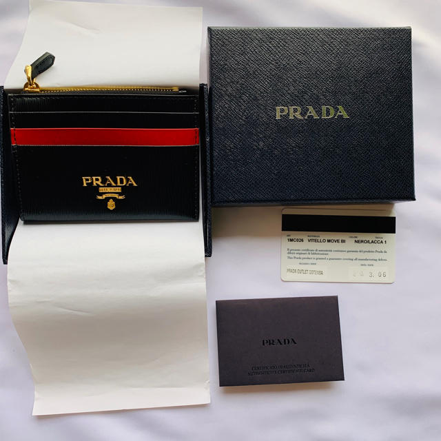 PRADA プラダ　コイン　カードケース　小銭入れ　新品ファッション小物