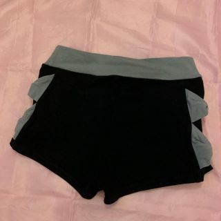 チャコット(CHACOTT)のチャコット　バレエ　ショートパンツ　M(ダンス/バレエ)