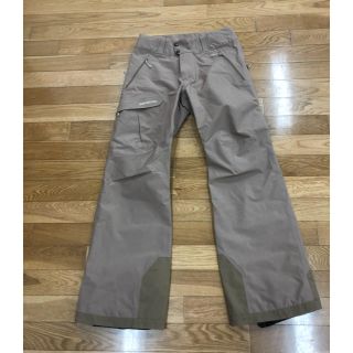 パタゴニア(patagonia)のパタゴニア　patagonia  スノーボードパンツ　４回着用(ウエア/装備)