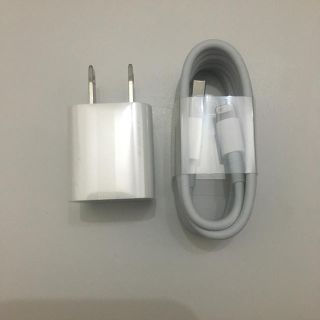 アイフォーン(iPhone)の新品！Apple純正 iphone6S〜用 充電器(バッテリー/充電器)