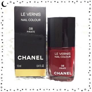 シャネル(CHANEL)の♡CHANEL♡マニキュア ヴェルニ 赤(マニキュア)