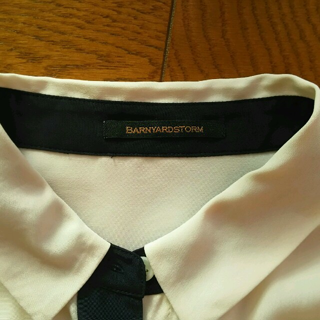 BARNYARDSTORM(バンヤードストーム)のバンヤードストーム バイカラーシャツ レディースのトップス(シャツ/ブラウス(長袖/七分))の商品写真