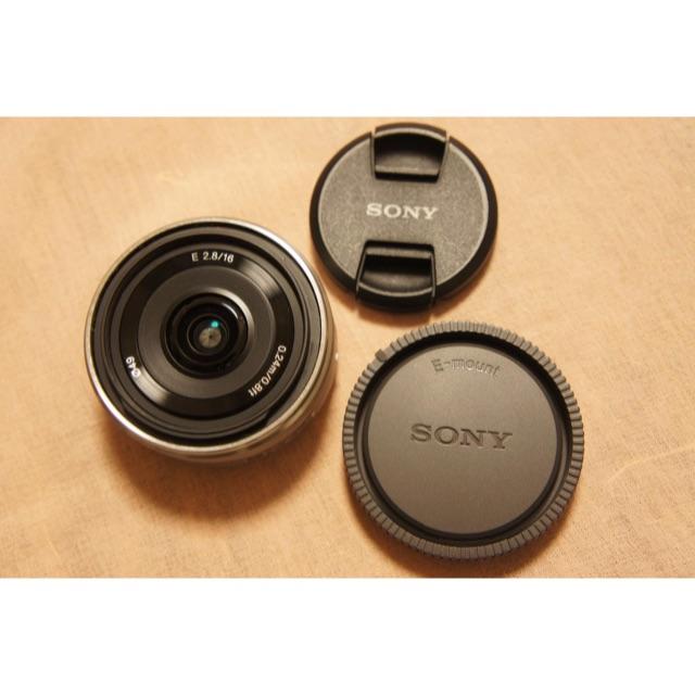 SONY(ソニー)のNEXα用 単焦点レンズ SONY E 16mm F2.8 SEL16 スマホ/家電/カメラのカメラ(レンズ(単焦点))の商品写真