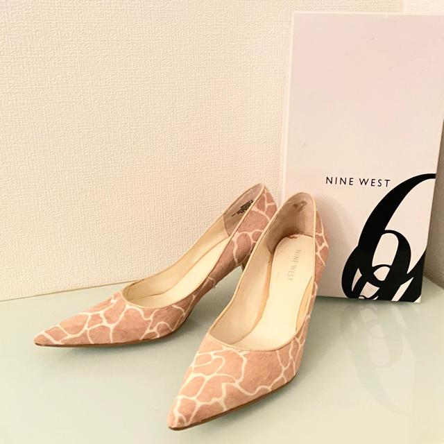 NINE WEST - 新品未使用☆パンプス ナインウエスト ベージュ ジラフ 靴