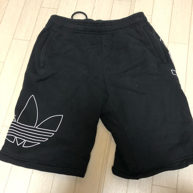 adidas(アディダス)のadidas メンズのパンツ(ショートパンツ)の商品写真