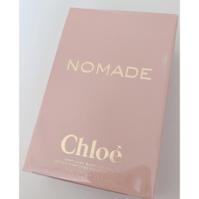 Chloe(クロエ)のパジオ様専用　新品クロエ  ノマド　ボディローション コスメ/美容のボディケア(ボディローション/ミルク)の商品写真