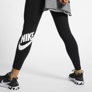 ナイキ(NIKE)のNIKE   ナイキ　レガシーレギンス  タイツ　ロゴ　ブラック　XLサイズ(レギンス/スパッツ)